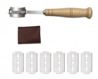 Bäckermesser m. Holzgriff, 18.5cm